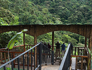 San Jorge Eco lodge Tandayapa Deck